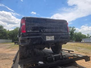 2023 Chevrolet Silverado 2500HD 4WD Crew Cab Standard Bed Custom - Exterior Rear Center Image